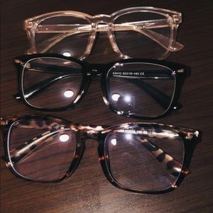 BLUE LIGHT BLOCKING GLASSES